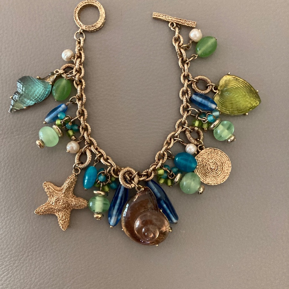 Bracelet